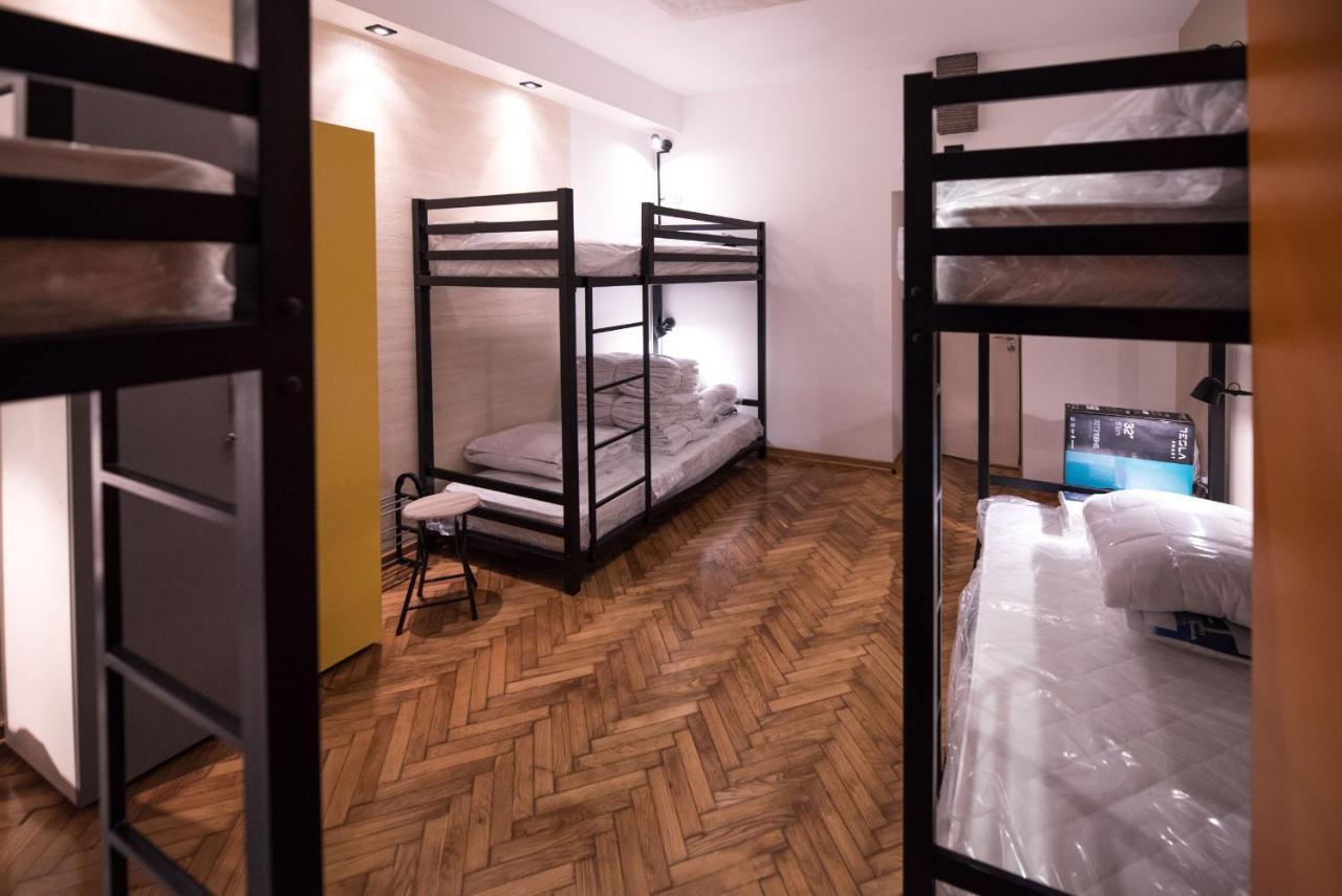 Hostel Evropa Nikšić 외부 사진