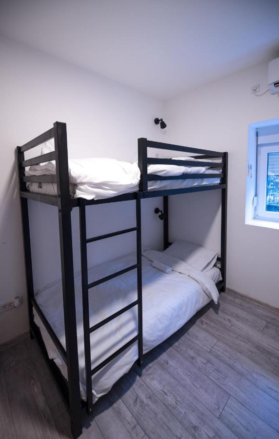 Hostel Evropa Nikšić 외부 사진